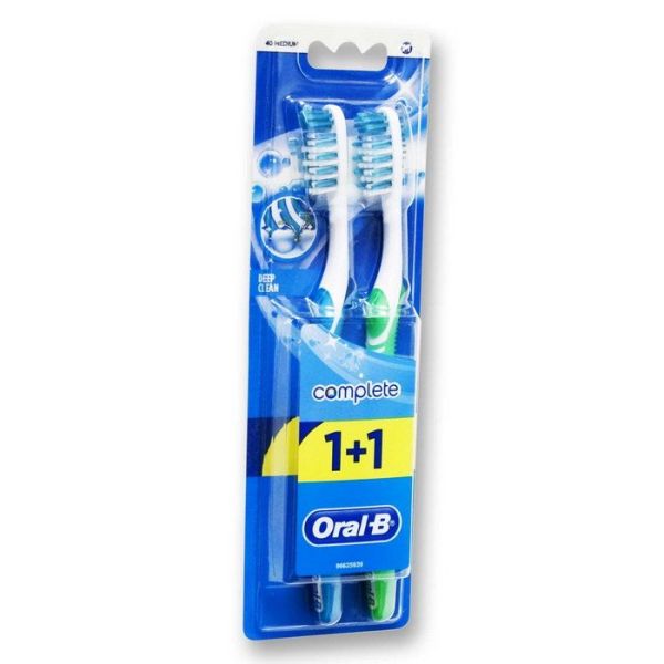 Зубная щетка Орал би комплекс глубокая чистка 40 средняя 1шт + 1 шт в подарок фотография